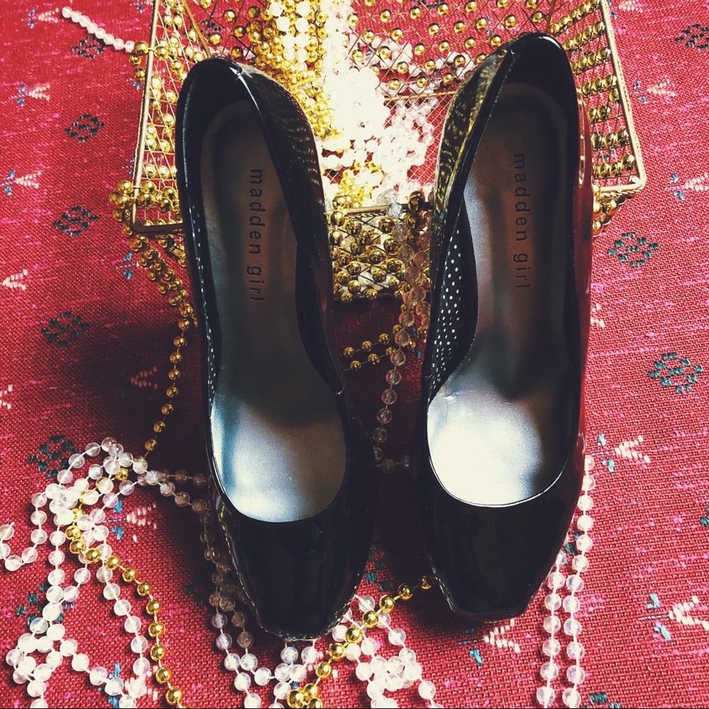 MADDEN GIRL WOMEN GETTA PUMPS BLACK